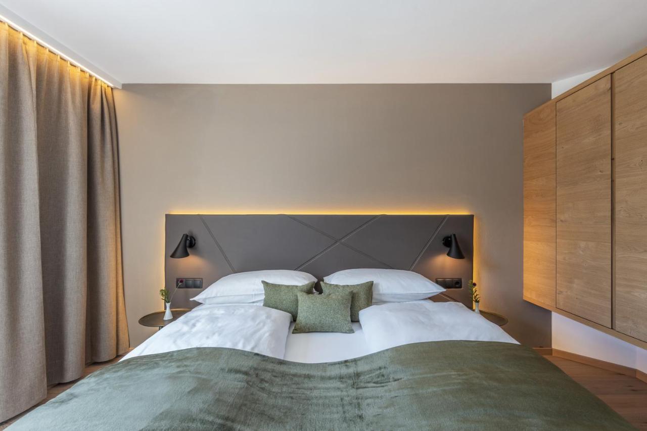 Maraias - Luxury Suites & Apartments Burgeis Zewnętrze zdjęcie