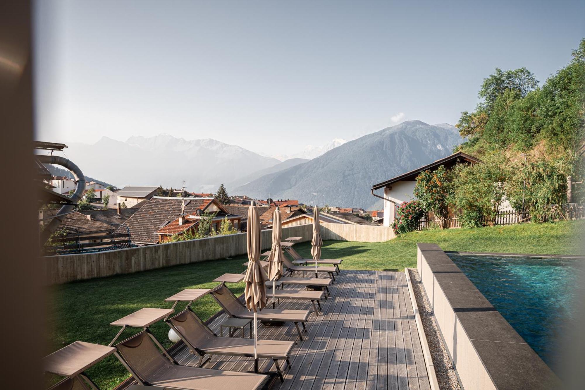 Maraias - Luxury Suites & Apartments Burgeis Zewnętrze zdjęcie